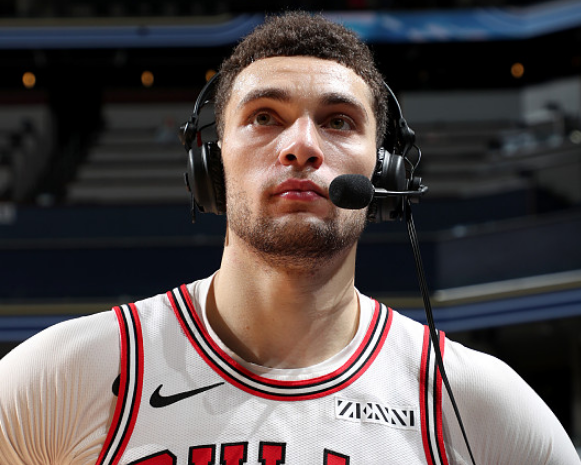 公牛主场取胜，夺得胜利宝座(公牛主场取胜,夺得胜利宝座是哪一集)