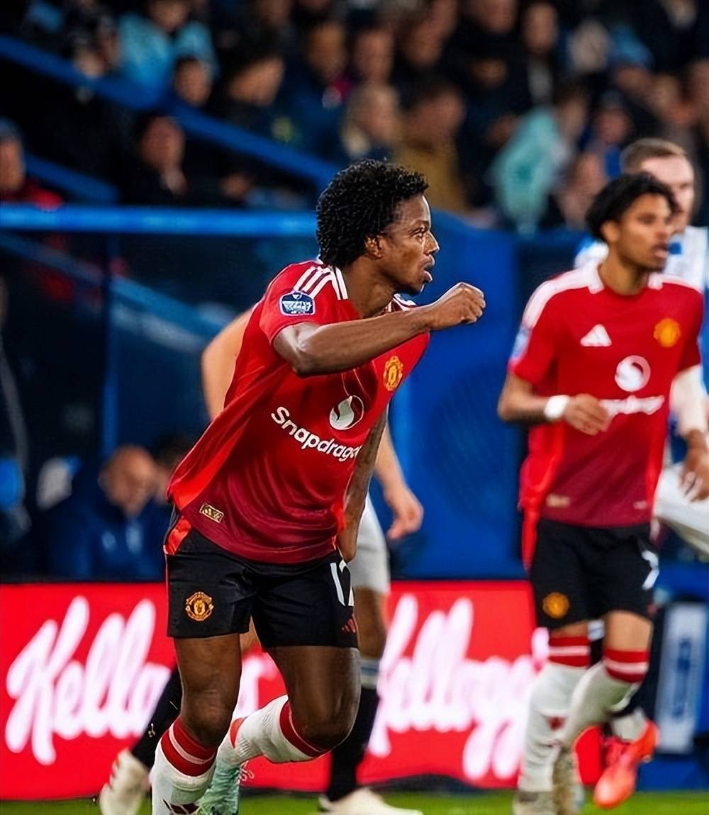 曼联新星爆发,挑战塔斯马尼亚联防线坚固 曼联新星爆发,挑战塔斯马尼亚联防线坚固