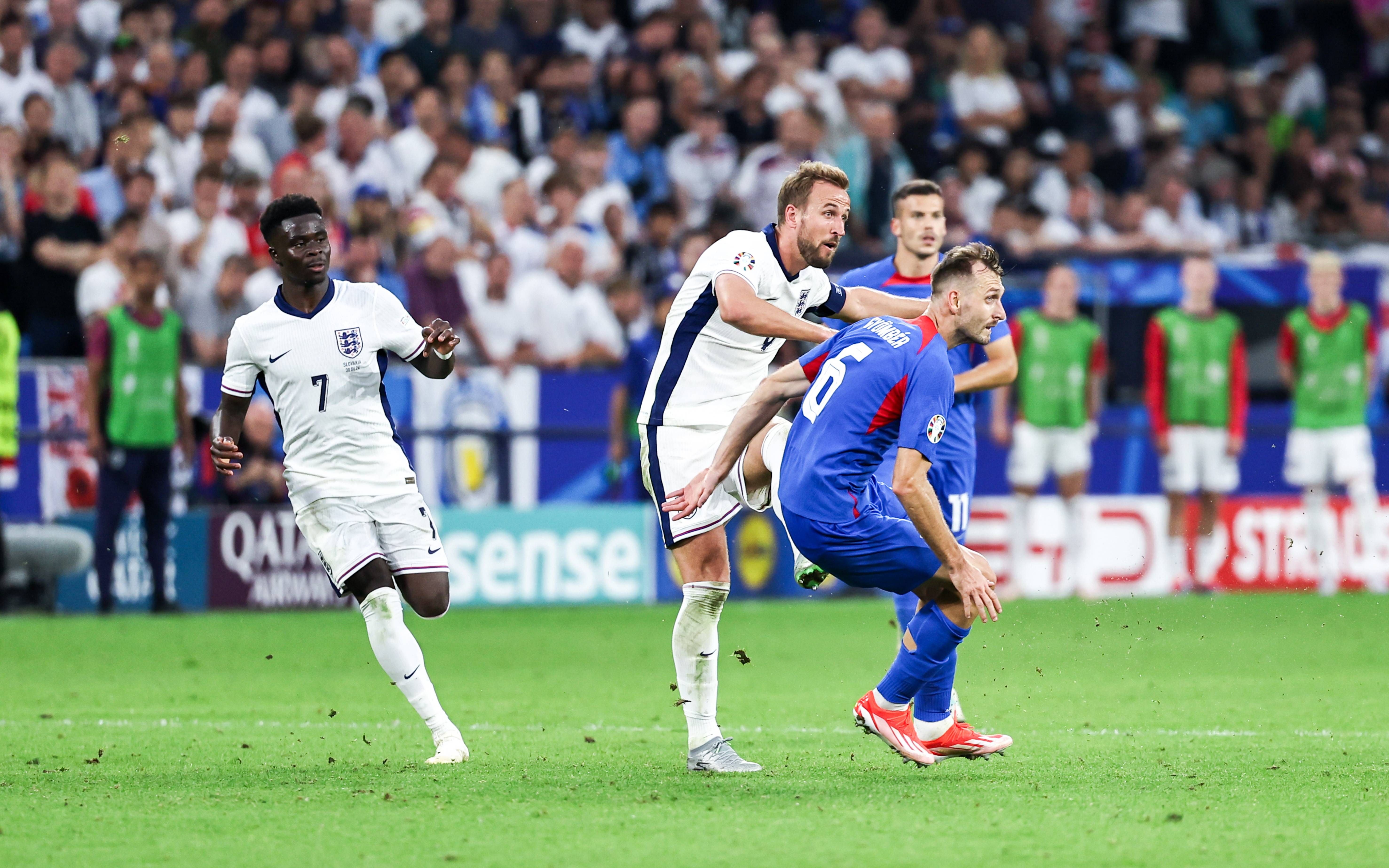 斯洛伐克队晋级欧锦赛,表现抢眼 斯洛伐克队晋级欧锦赛,表现抢眼