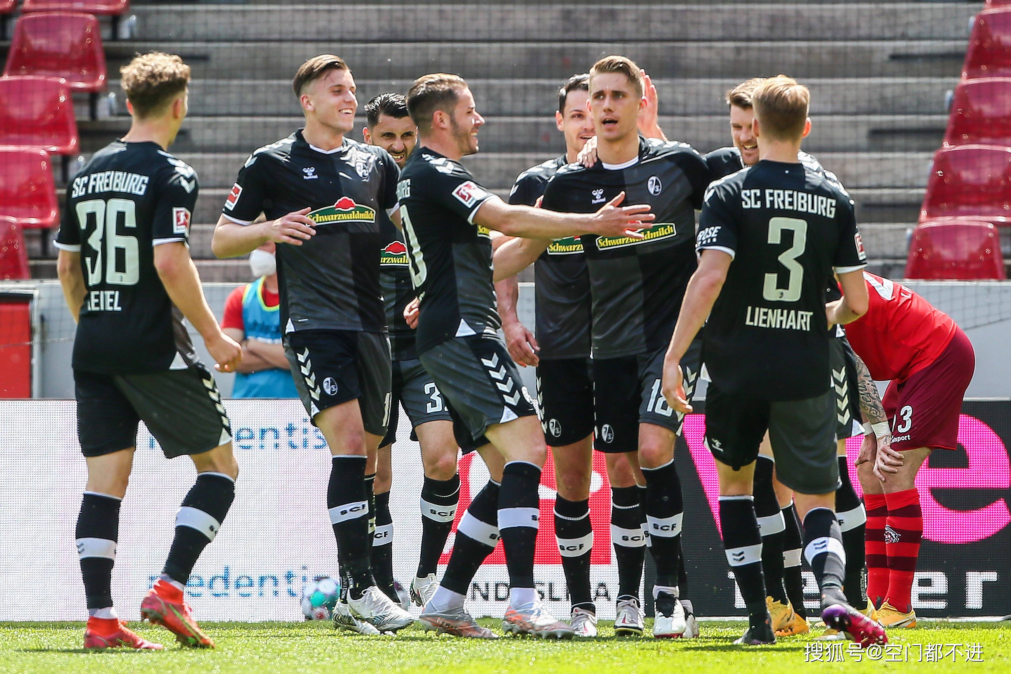 包含弗赖堡主场告捷,赛季表现亮眼的词条 包含弗赖堡主场告捷,赛季表现亮眼的词条