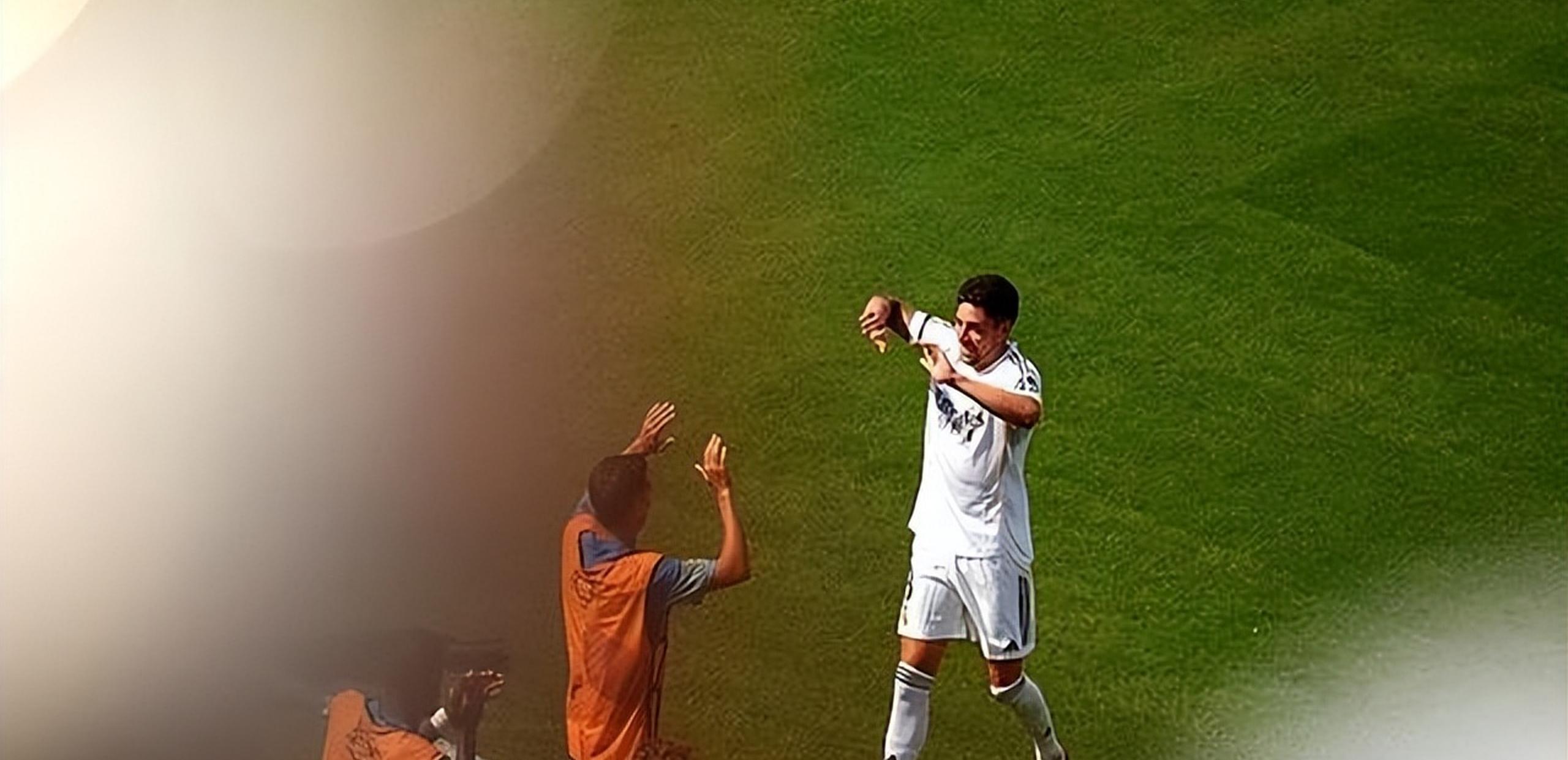 皇马门将神扑频现,表现引起瞩目的简单介绍 皇马门将神扑频现,表现引起瞩目的简单介绍