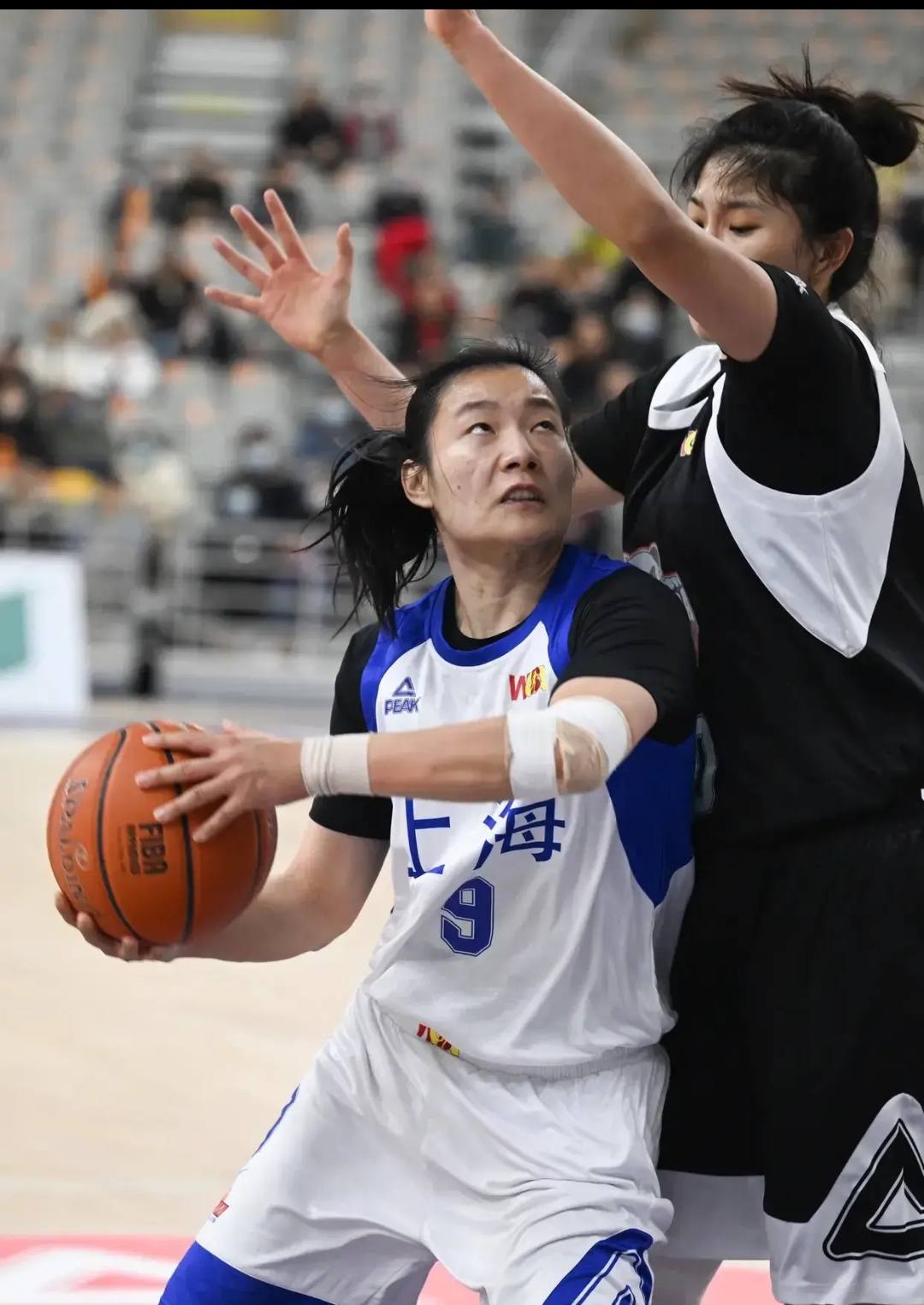 包含欧洲之魂:瑞士女篮再获胜利的词条 包含欧洲之魂:瑞士女篮再获胜利的词条