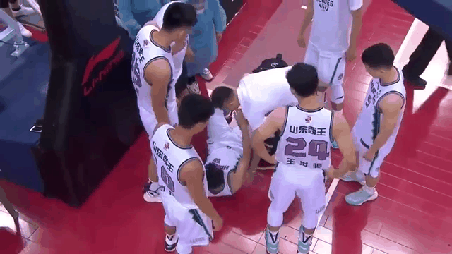 关于陕西男篮力挽狂澜,客场赢下山东队的信息 关于陕西男篮力挽狂澜,客场赢下山东队的信息