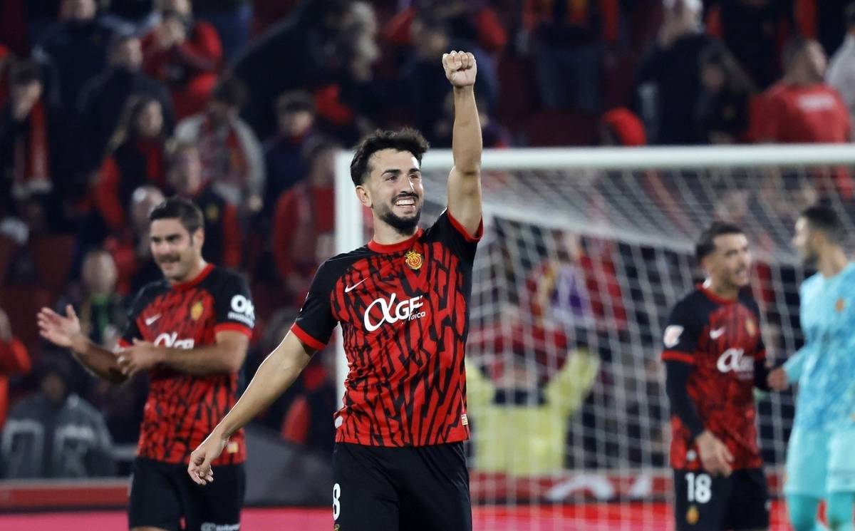 维戈塞尔塔客场大败,遭遇重创 维戈塞尔塔客场大败,遭遇重创