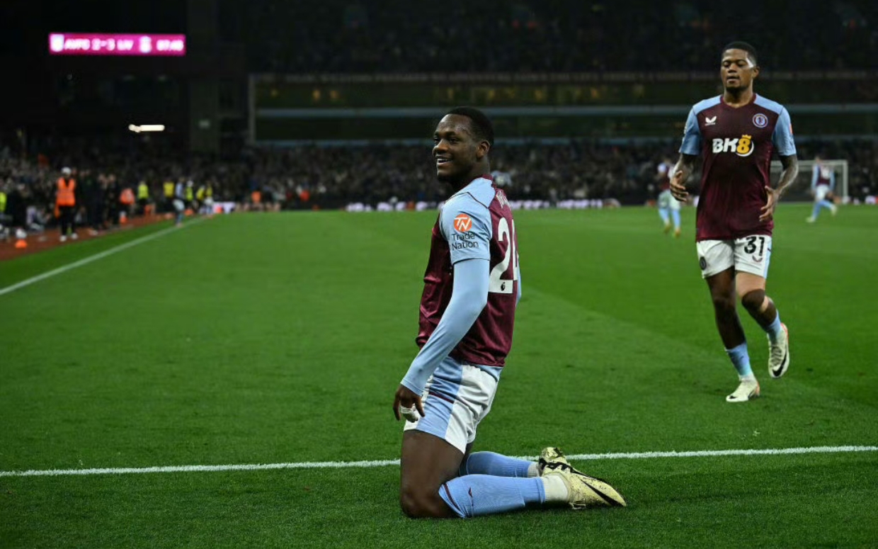 利物浦客场击败对手,斩获宝贵三分 利物浦客场击败对手,斩获宝贵三分