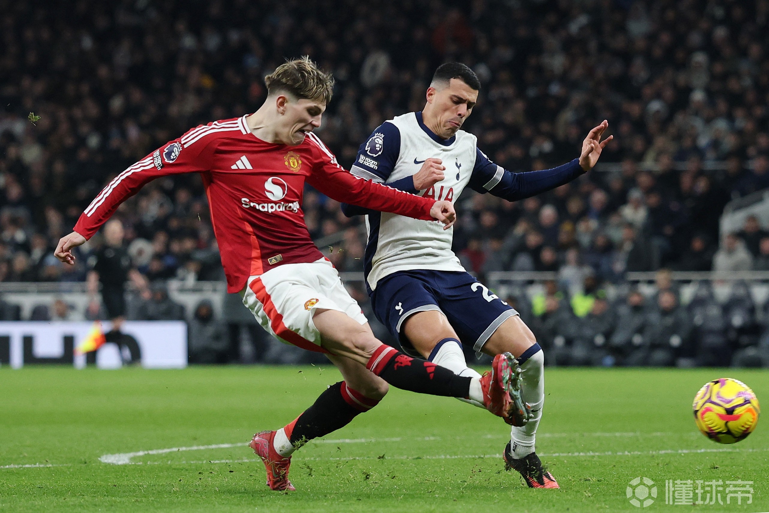 曼联队员表现亮眼,助球队连续击败对手的简单介绍 曼联队员表现亮眼,助球队连续击败对手的简单介绍