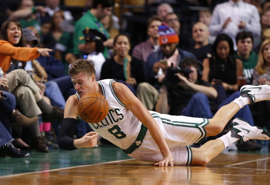 包含尼克斯终结连胜,擒血腥卫14分的词条 包含尼克斯终结连胜,擒血腥卫14分的词条