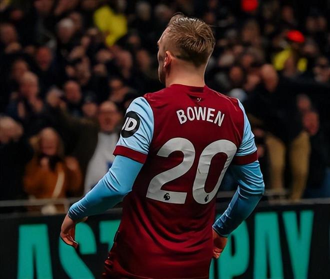 埃弗顿客场大胜:升至积分榜前列的简单介绍 埃弗顿客场大胜:升至积分榜前列的简单介绍